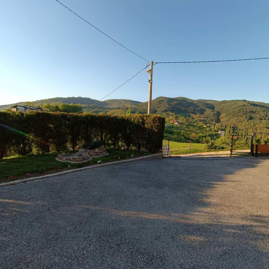 Holiday Home Green Sarajevo Luaran gambar
