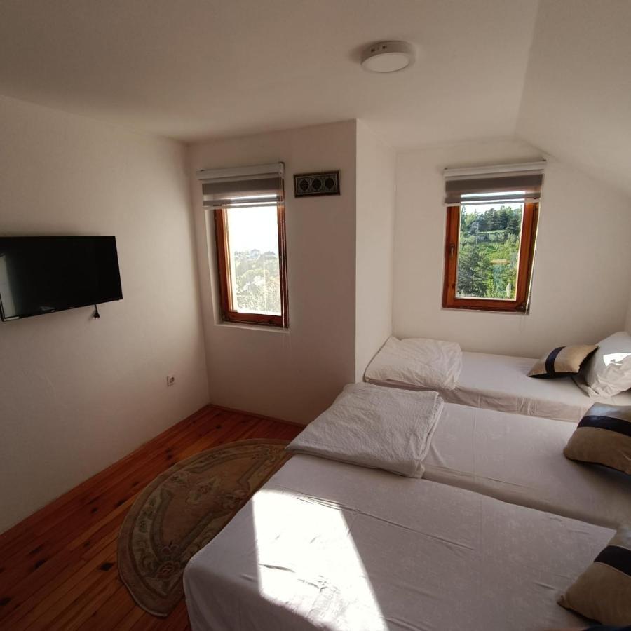 Holiday Home Green Sarajevo Luaran gambar